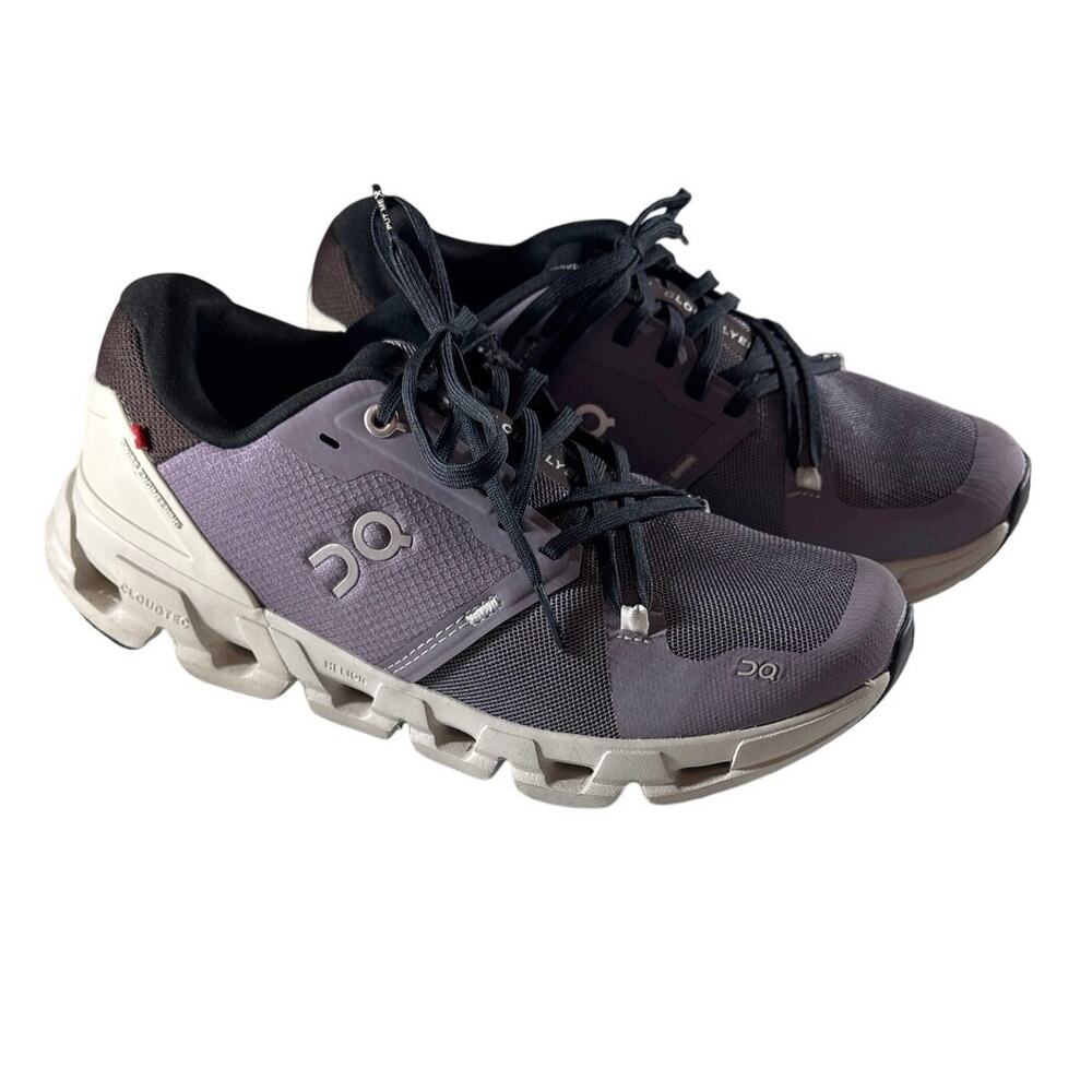 On Cloudflyer 4 Womens 8.5 Shark Pearl Running Shoes Purple Helion CloudTec